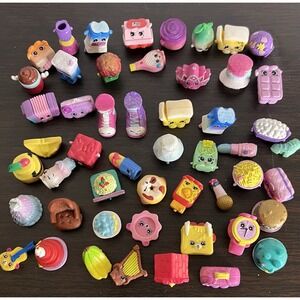Shopkins Pretend Play Grocery Miniatures Multicolored Plastic Figures Lot 50 pcs